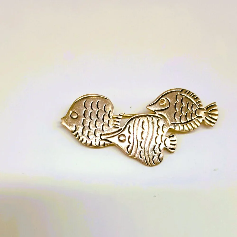 RRH Taxco 925 Triple Fish Brooch Sterling Silver Mexico Etched Nautical Pin